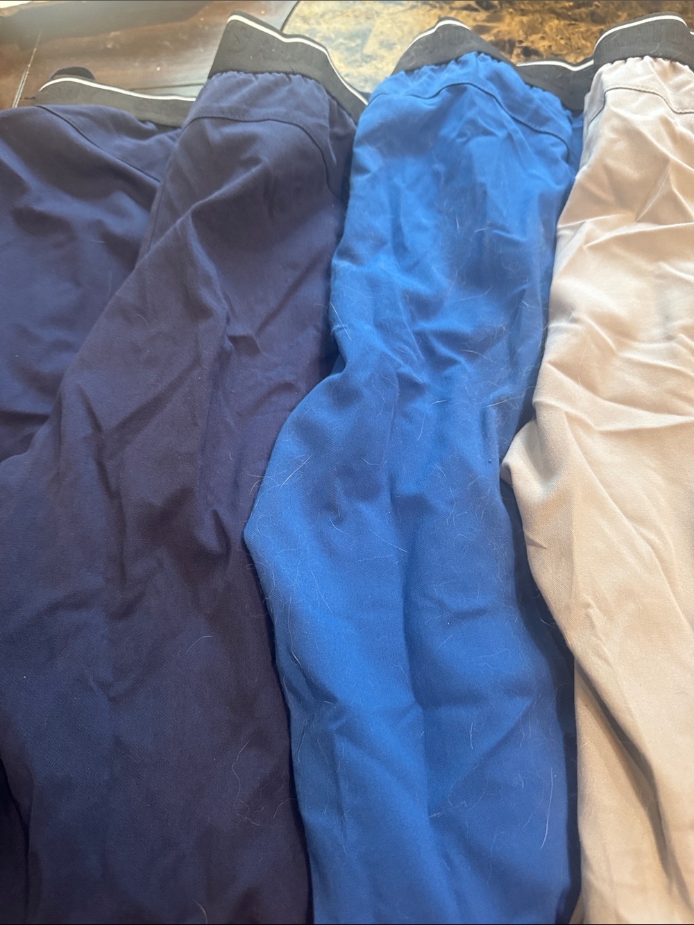 Lot of womens Greys anatomy scrub pants,size medium, style GRSP500 - Picture 3 of 4